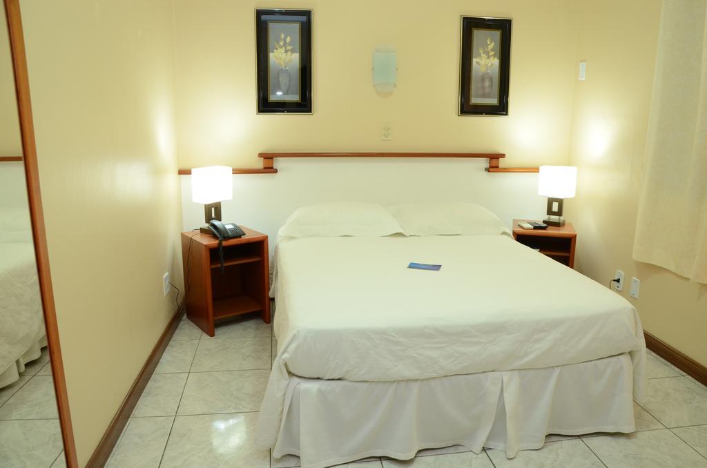 Fares Turis Hotel Уругуаяна Екстериор снимка