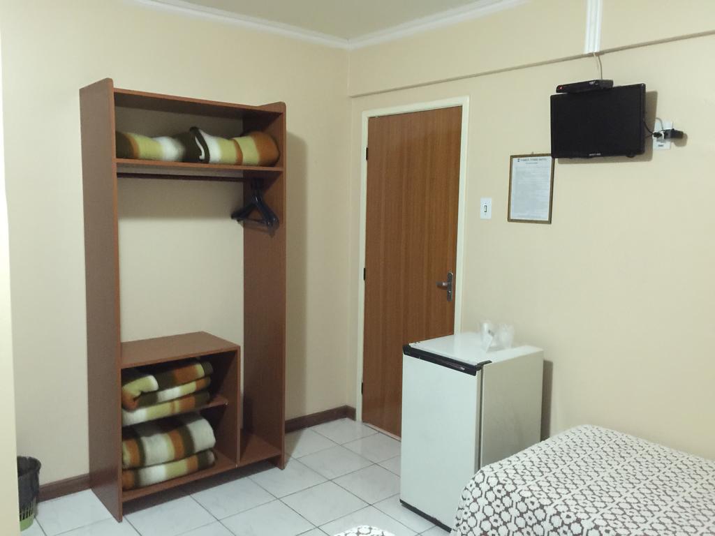 Fares Turis Hotel Уругуаяна Екстериор снимка